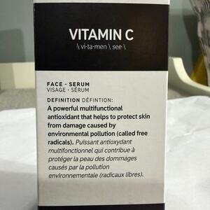 THEINKEYLIST vitamin C face serum